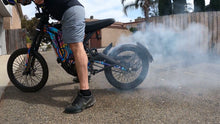 Cargar imagen en el visor de la galería, Surron/Segway GLE BAC4000 listo para funcionar ¡Actualización MONSTER POWER! Envío el 15 de enero de 2025